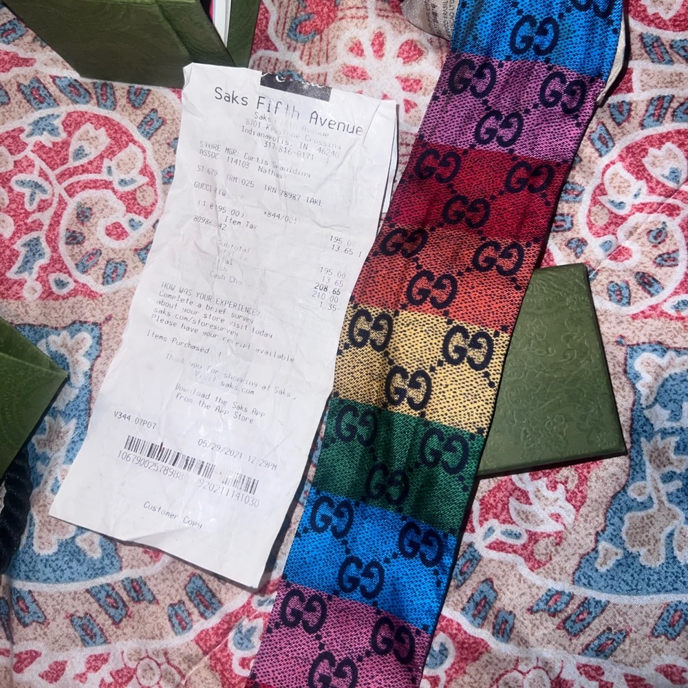 Multi-colored, gently worn